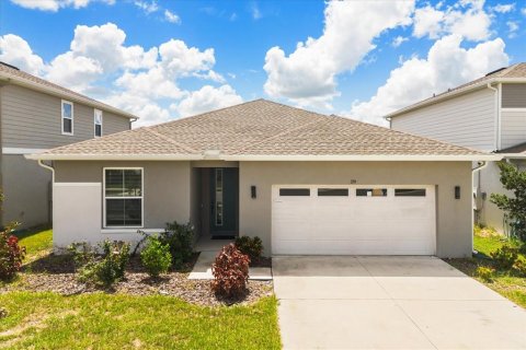 House in Lake Alfred, Florida 4 bedrooms, 198.07 sq.m. № 1912863 - photo 27