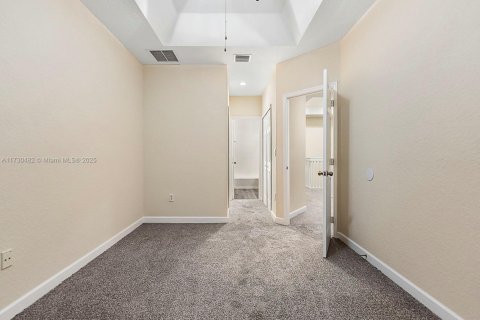 Townhouse in Homestead, Florida 4 bedrooms, 172.05 sq.m. № 1804411 - photo 14