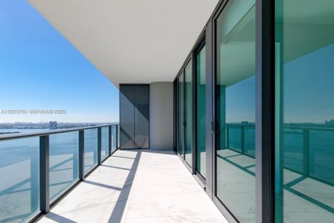 Copropriété à louer à Miami, Floride: 1 chambre, 89.09 m2 № 1982123 - photo 3