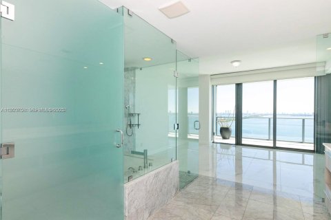 Copropriété à louer à Miami, Floride: 1 chambre, 89.09 m2 № 1982123 - photo 9