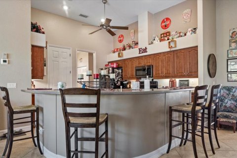 House in Port Charlotte, Florida 3 bedrooms, 221.85 sq.m. № 1562731 - photo 11