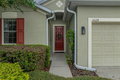 Villa ou maison à vendre à Lakeland, Floride: 4 chambres, 175.12 m2 № 1902984 - photo 2