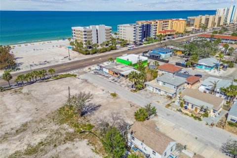 Casa en venta en Madeira Beach, Florida, 2 dormitorios, 65.77 m2 № 1648181 - foto 12