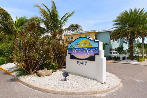 Condominio en venta en Indian Rocks Beach, Florida, 2 dormitorios, 88.26 m2 № 1800360 - foto 17