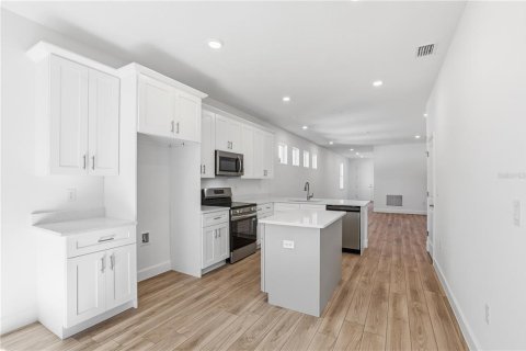 Villa ou maison à vendre à Sanford, Floride: 3 chambres, 161.46 m2 № 2149924 - photo 15