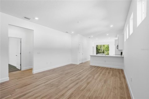 Villa ou maison à vendre à Sanford, Floride: 3 chambres, 161.46 m2 № 2149924 - photo 9