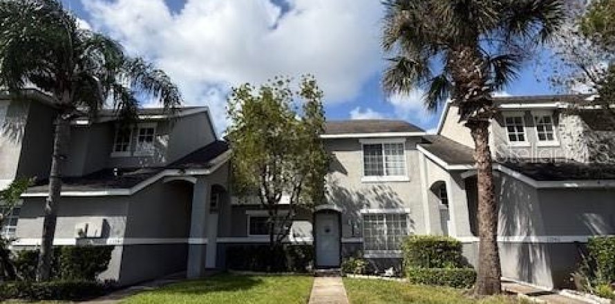 Adosado en Orlando, Florida 3 dormitorios, 122.82 m2 № 2438647