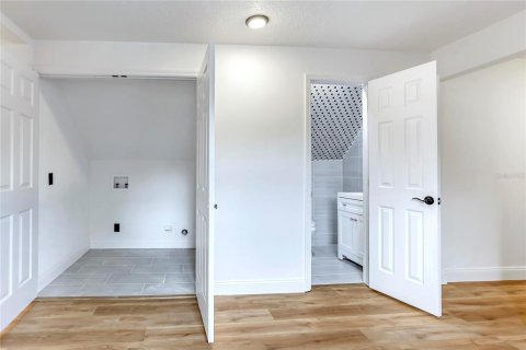 Casa en venta en Orlando, Florida, 4 dormitorios, 184.88 m2 № 2151220 - foto 25