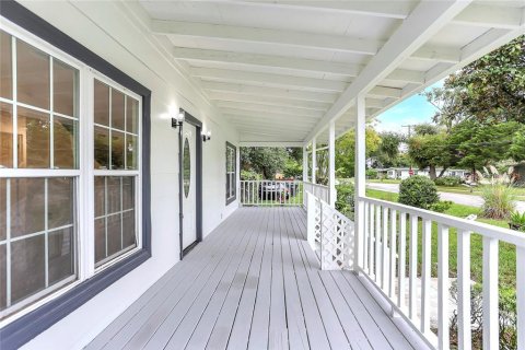 Casa en venta en Orlando, Florida, 4 dormitorios, 184.88 m2 № 2151220 - foto 2