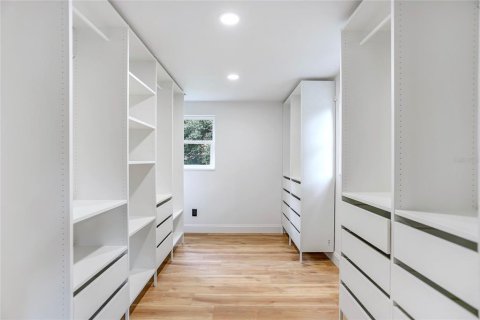 Casa en venta en Orlando, Florida, 4 dormitorios, 184.88 m2 № 2151220 - foto 14
