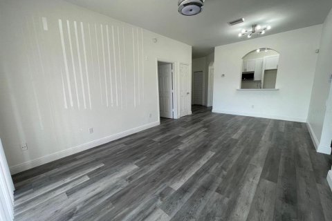 Condo in Orlando, Florida, 3 bedrooms  № 2207867 - photo 6
