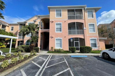 Condo in Orlando, Florida, 3 bedrooms  № 2207867 - photo 2