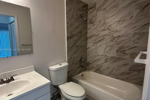 Copropriété à vendre à Miami, Floride: 2 chambres, 78.5 m2 № 2026294 - photo 15