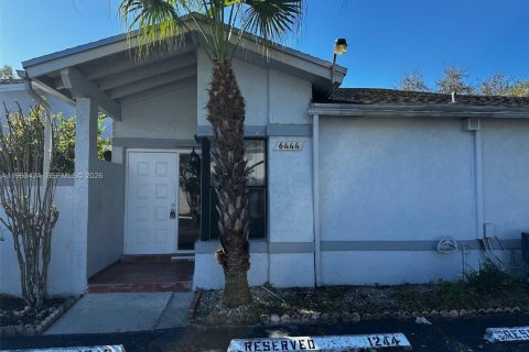 Copropriété à vendre à Miami, Floride: 2 chambres, 78.5 m2 № 2026294 - photo 2