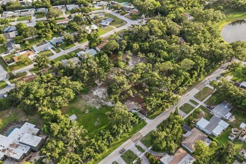House in Seminole, Florida 6 bedrooms, 400.41 sq.m. № 2197821 - photo 17