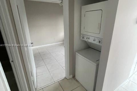 Condo in Miami, Florida, 2 bedrooms  № 1933595 - photo 8