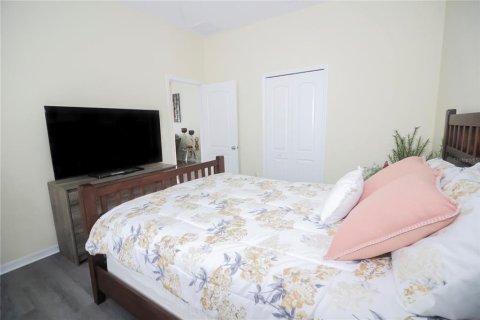 House in Wesley Chapel, Florida 2 bedrooms, 136.75 sq.m. № 1879121 - photo 21