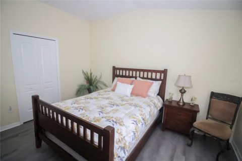House in Wesley Chapel, Florida 2 bedrooms, 136.75 sq.m. № 1879121 - photo 19