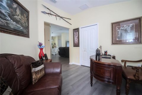 House in Wesley Chapel, Florida 2 bedrooms, 136.75 sq.m. № 1879121 - photo 10