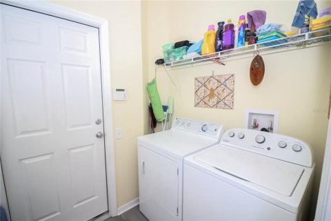 House in Wesley Chapel, Florida 2 bedrooms, 136.75 sq.m. № 1879121 - photo 26