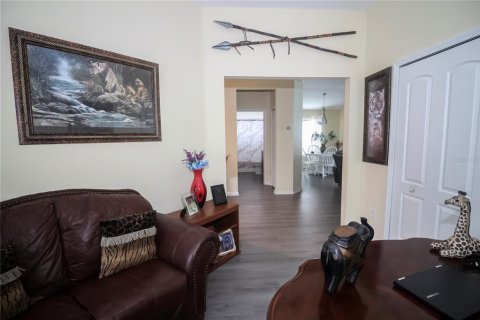 House in Wesley Chapel, Florida 2 bedrooms, 136.75 sq.m. № 1879121 - photo 9