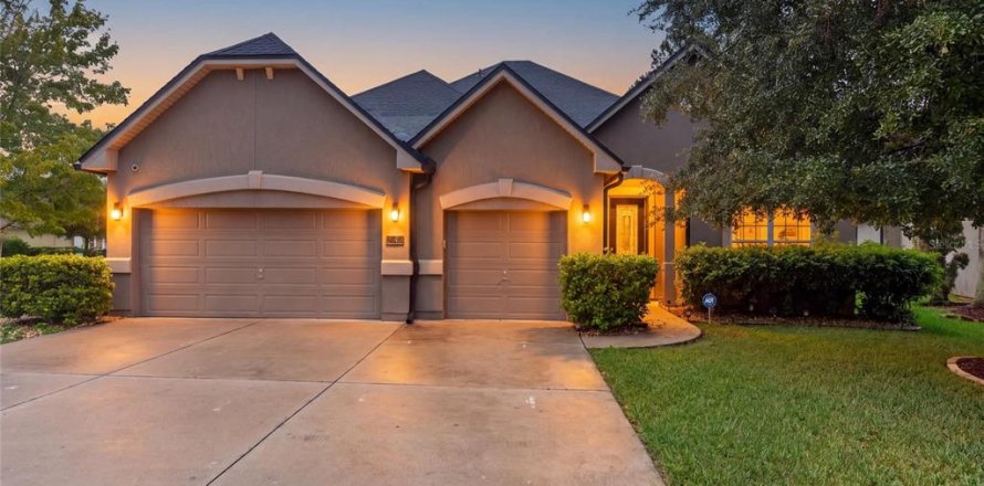 Villa ou maison à Orange Park, Floride 4 chambres, 289.95 m2 № 2415332