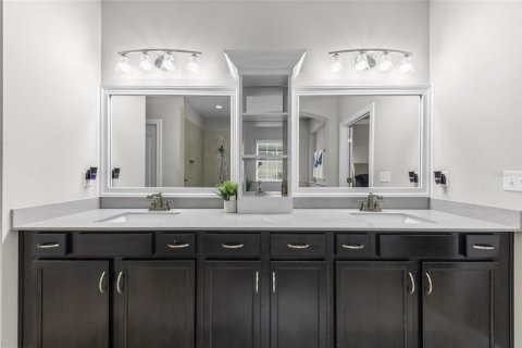 Villa ou maison à vendre à Orange Park, Floride: 4 chambres, 289.95 m2 № 2415332 - photo 25
