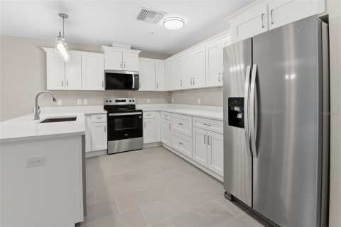 Adosado en alquiler en Ocala, Florida, 2 dormitorios, 176.51 m2 № 2198950 - foto 5