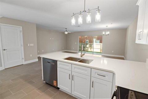 Adosado en alquiler en Ocala, Florida, 2 dormitorios, 176.51 m2 № 2198950 - foto 7