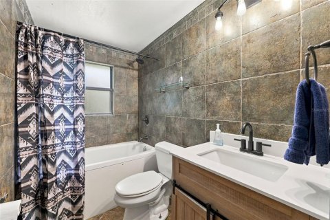 Villa ou maison à vendre à Melbourne, Floride: 5 chambres, 215.25 m2 № 2413741 - photo 21