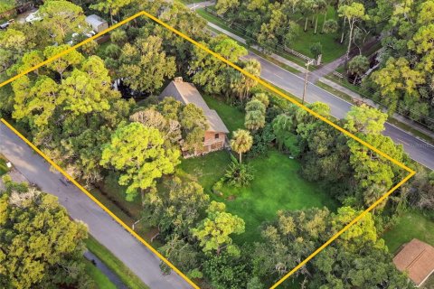Villa ou maison à vendre à Melbourne, Floride: 5 chambres, 215.25 m2 № 2413741 - photo 2