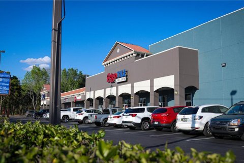 Propiedad comercial en alquiler en Orlando, Florida, 37.16 m2 № 1908586 - foto 1