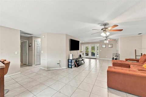 Villa ou maison à vendre à Odessa, Floride: 4 chambres, 204.01 m2 № 2407078 - photo 7