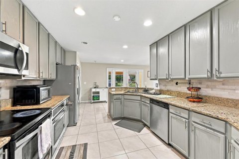 Villa ou maison à vendre à Odessa, Floride: 4 chambres, 204.01 m2 № 2407078 - photo 12