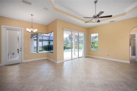 Casa en venta en Port Charlotte, Florida, 4 dormitorios, 219.99 m2 № 1903191 - foto 8