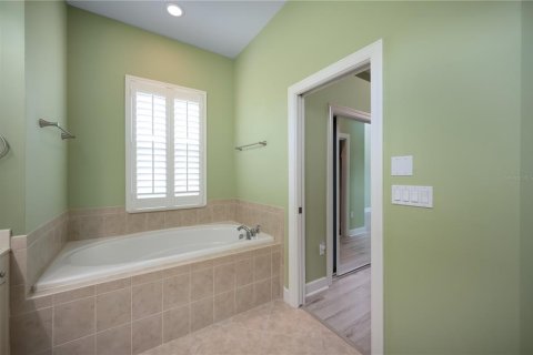 Casa en venta en Port Charlotte, Florida, 4 dormitorios, 219.99 m2 № 1903191 - foto 18