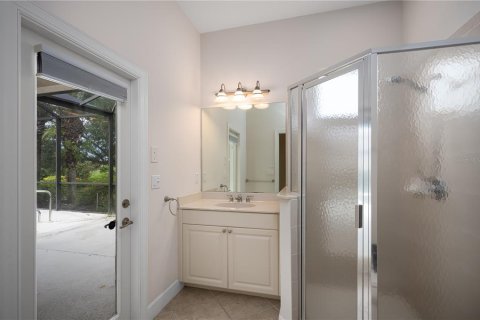 Casa en venta en Port Charlotte, Florida, 4 dormitorios, 219.99 m2 № 1903191 - foto 28