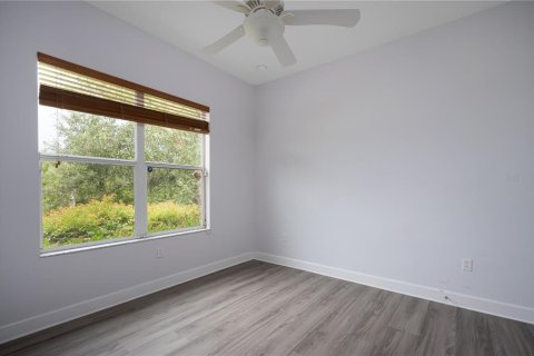Casa en venta en Port Charlotte, Florida, 4 dormitorios, 219.99 m2 № 1903191 - foto 29