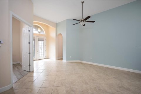 Casa en venta en Port Charlotte, Florida, 4 dormitorios, 219.99 m2 № 1903191 - foto 22