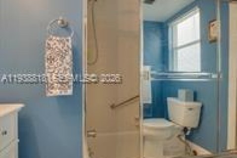 Condominio en venta en Lake Worth, Florida, 2 dormitorios, 102.47 m2 № 1998467 - foto 5