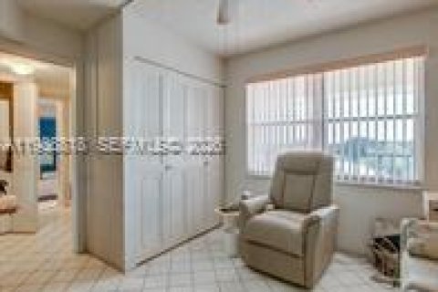 Condominio en venta en Lake Worth, Florida, 2 dormitorios, 102.47 m2 № 1998467 - foto 3