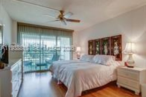 Condominio en venta en Lake Worth, Florida, 2 dormitorios, 102.47 m2 № 1998467 - foto 2