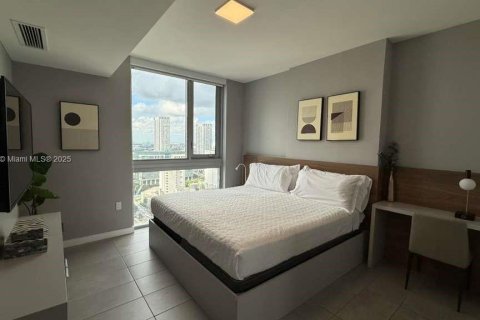 Condo in Miami, Florida, 1 bedroom  № 1955098 - photo 7