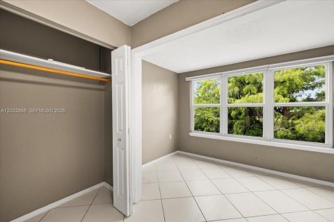 Copropriété à louer à Boynton Beach, Floride: 2 chambres, 70.42 m2 № 2086014 - photo 15