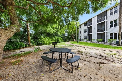 Copropriété à louer à Boynton Beach, Floride: 2 chambres, 70.42 m2 № 2086014 - photo 22