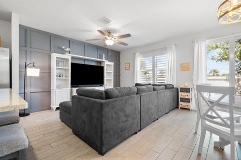 Adosado en venta en Stuart, Florida, 3 dormitorios, 137.03 m2 № 2077853 - foto 8
