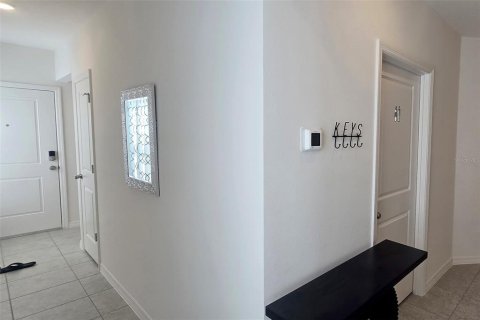 House in Haines City, Florida 3 bedrooms, 156.08 sq.m. № 1877273 - photo 12