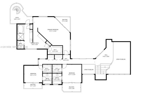 House in Coral Gables, Florida 4 bedrooms, 412.67 sq.m. № 2076188 - photo 25