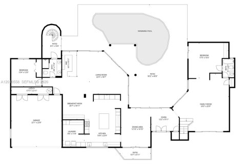 House in Coral Gables, Florida 4 bedrooms, 412.67 sq.m. № 2076188 - photo 24