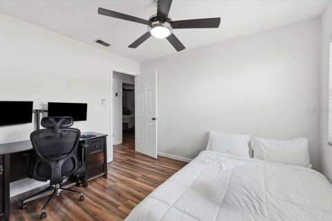 House in Lakeland, Florida 3 bedrooms, 134.43 sq.m. № 2199939 - photo 27